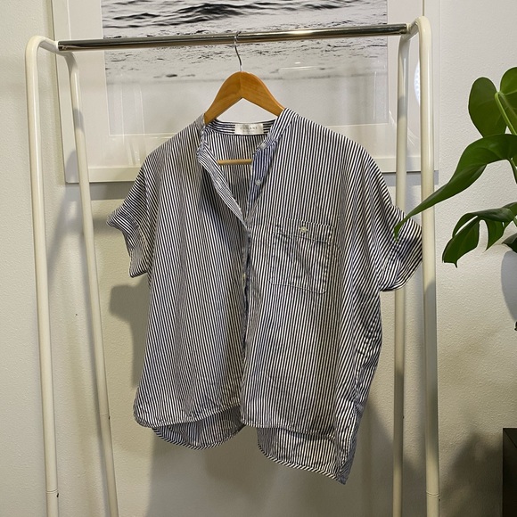 Everlane Tops - Everlane Collarless Short Sleeved Shirt